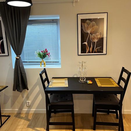 Apartment Lagunen With Terrace, Grill And Free Parking ベルゲン エクステリア 写真
